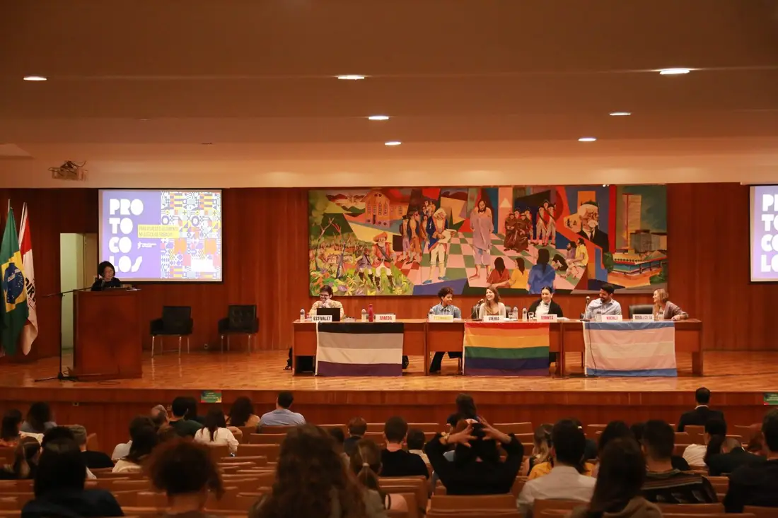 Diverso UFMG — registros de atividades e eventos